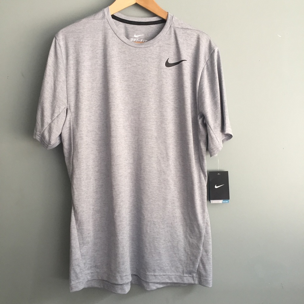 NWT Nike Dri Fit gray training shirt men’s large